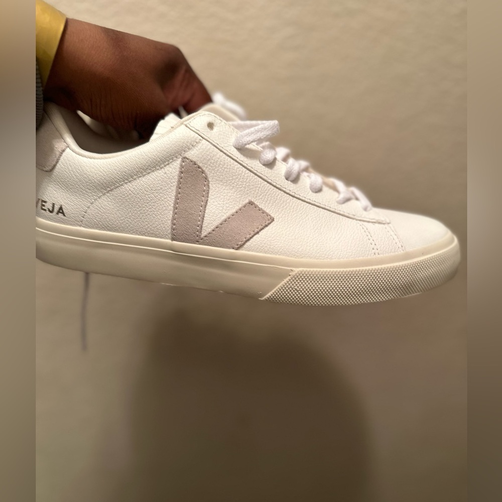 Veja - Picture 12 of 13